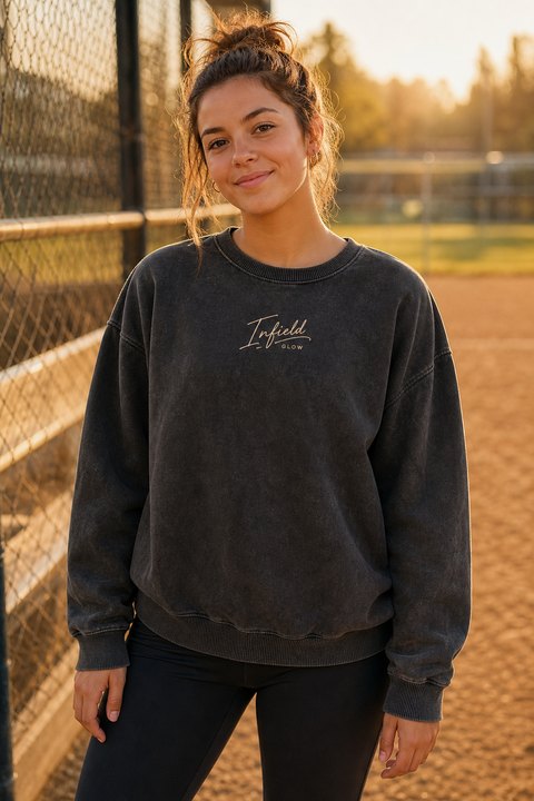 Infield Glow Script Crew in Faded Black